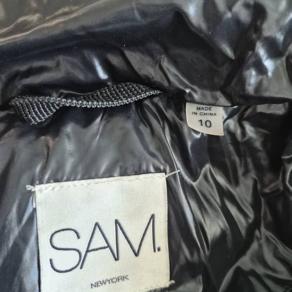 SAM Girls Glossy Black PUFFER with Hood And Belt. Outerwear Size 10Y - Picture 2 of 9